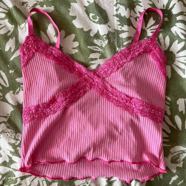 Preloved Women's Crop top - Pink - S on Productcaster.