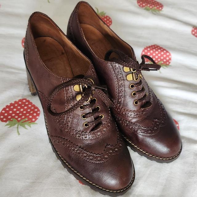 FatFace Women's Oxfords - Brown on Productcaster.