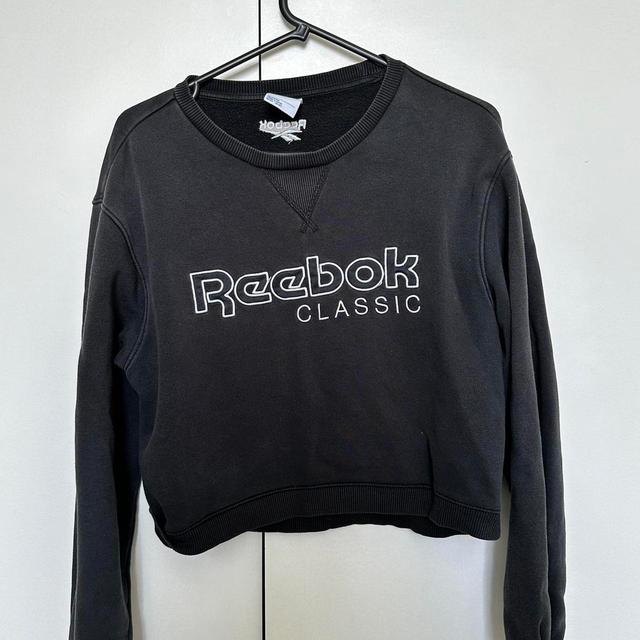 Reebok Women's Jumper - Black - 8 on Productcaster.