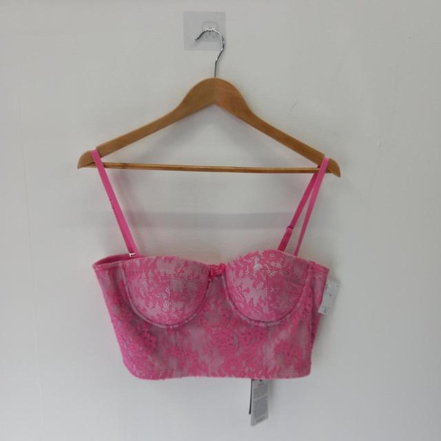 Guess Women's Crop top - Pink - L on Productcaster.