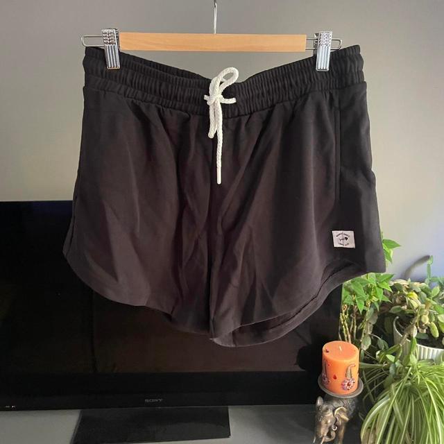 Women's Shorts - Black - L on Productcaster.