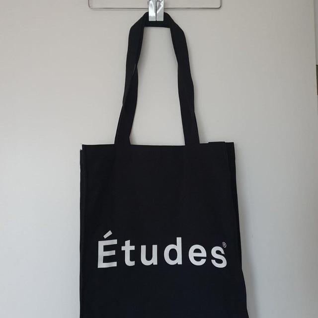 Études Women's Tote bags - Black on Productcaster.