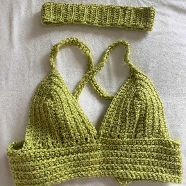 Custom Women's Crop top - Green - 8 on Productcaster.