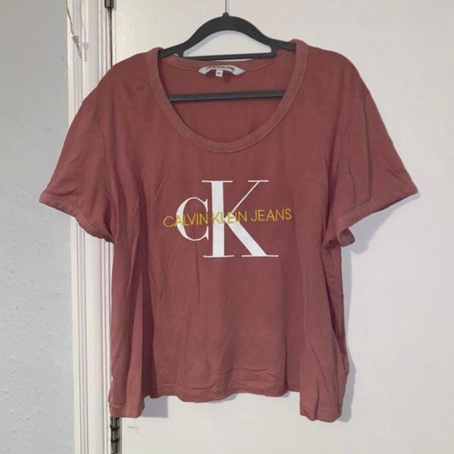 Calvin Klein Jeans Women's T-shirt - White/Yellow - 16 on Productcaster.