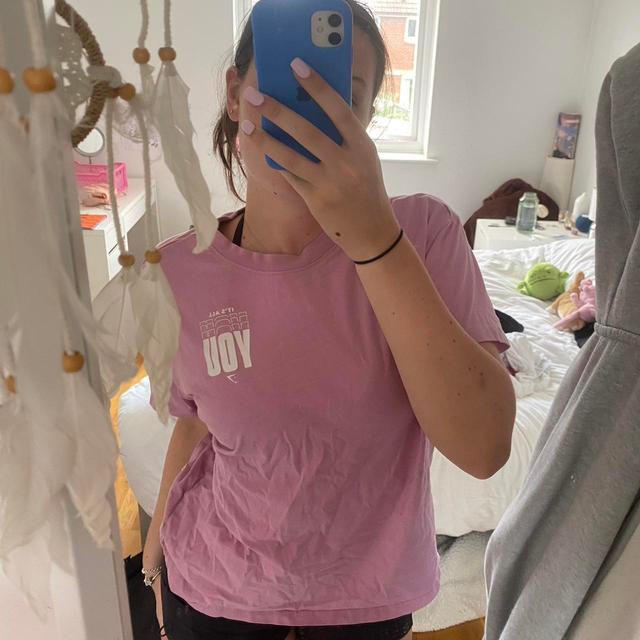 Gymshark Women's T-shirt - Pink - S on Productcaster.