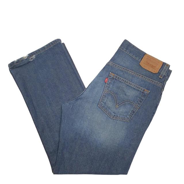 Levi's Women's Jeans - Blue/Navy - UK 14 on Productcaster.