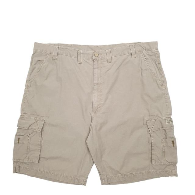 Wrangler Men's Shorts - Cream - 44" on Productcaster.