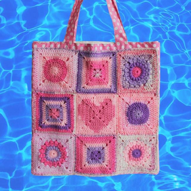 Handmade Women's Tote bags - Pink on Productcaster.