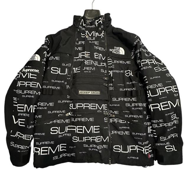 Supreme Men's Jacket - Black - M on Productcaster.