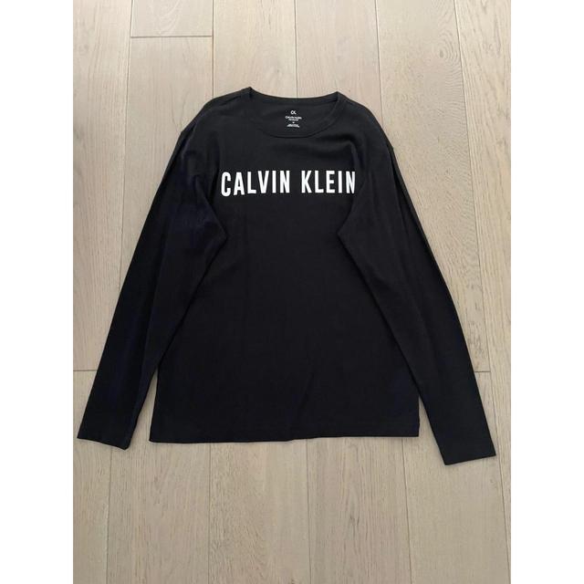 Calvin Klein Men's T-shirt - Black - M on Productcaster.