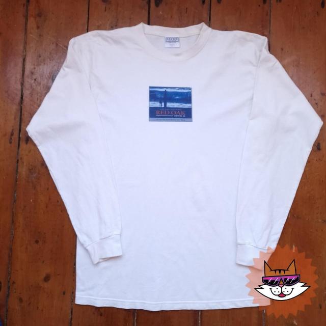 Vintage Men's T-shirt - White - M on Productcaster.