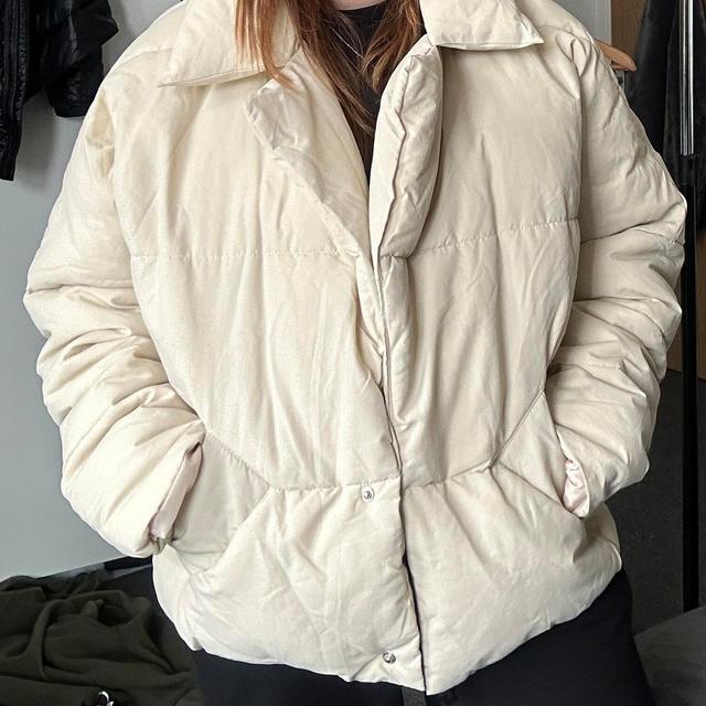 PrettyLittleThing Women's Puffer - Cream/Tan - UK 8 on Productcaster.