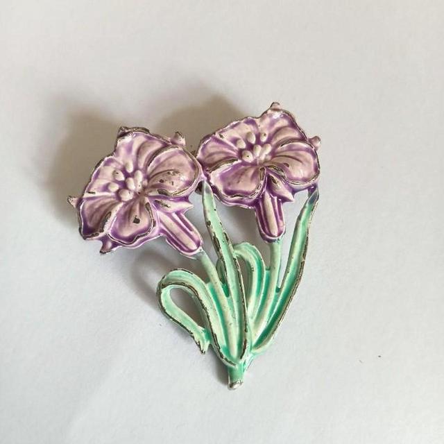 Preloved Women's Brooch - Purple on Productcaster.