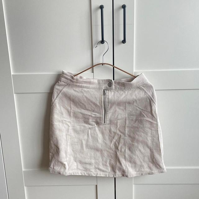 Primark Women's Skirt - White/Cream - UK 10 on Productcaster.