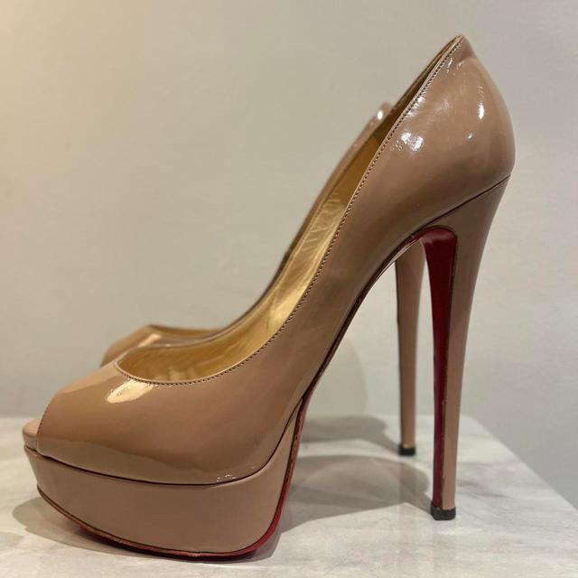 Christian Louboutin Women's Courts - Tan - UK 4.5 on Productcaster.