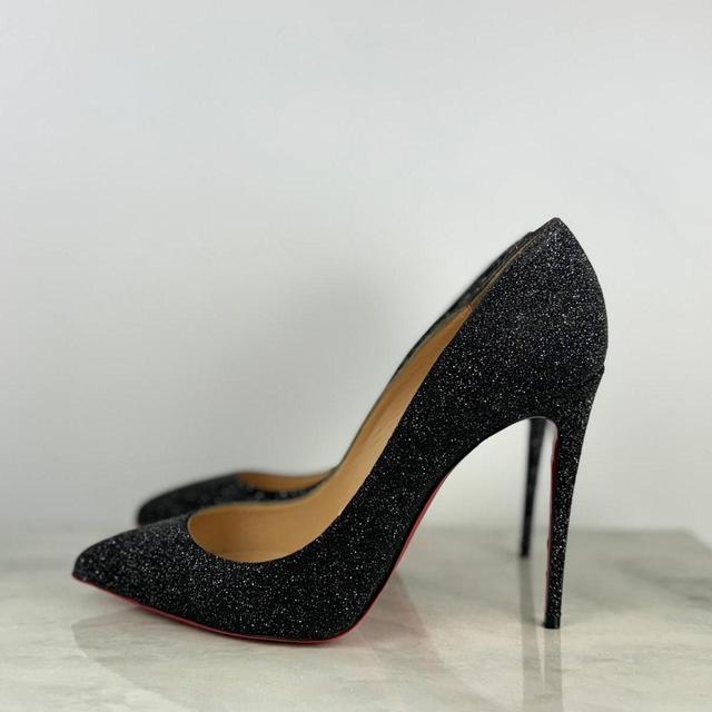 Christian Louboutin Women's Courts - Black - UK 6.5 on Productcaster.