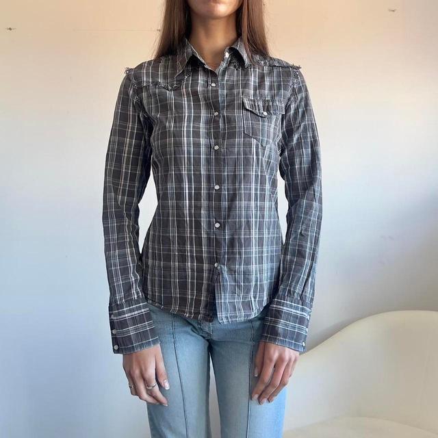 Vintage Women's Shirt - Grey - M on Productcaster.