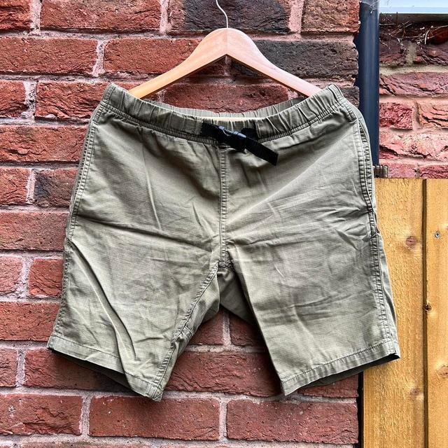 Carhartt Men's Shorts - Khaki/Green - M on Productcaster.