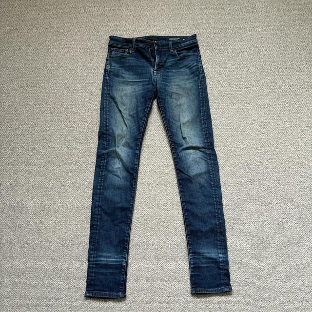 UNIQLO Men's Jeans - Blue/Navy - S on Productcaster.