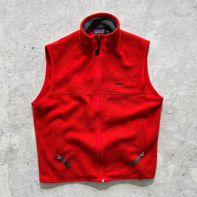 Patagonia Men's Gilet - Red - M on Productcaster.