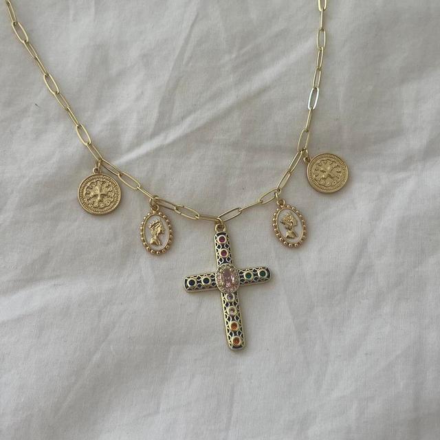 Handmade Women's Necklace - White/Gold on Productcaster.