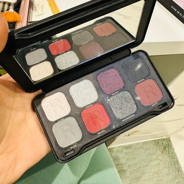 Revolution Eyeshadow - Multi on Productcaster.