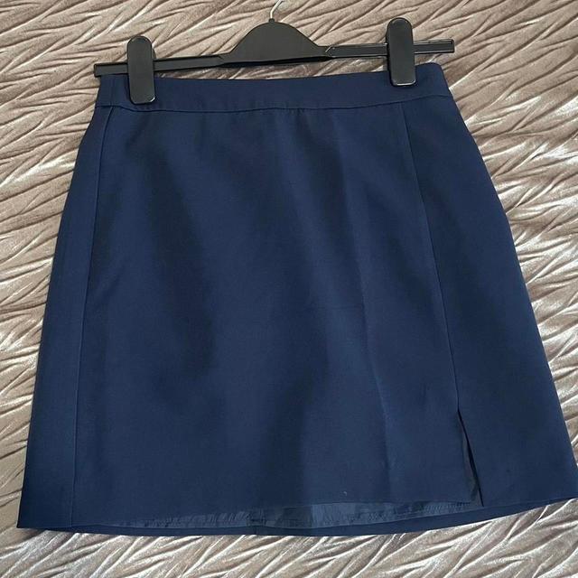 New Look Women's Mini Skirt - Navy - UK 10 on Productcaster.