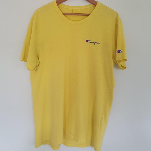 Champion Men's T-shirt - Yellow - M on Productcaster.