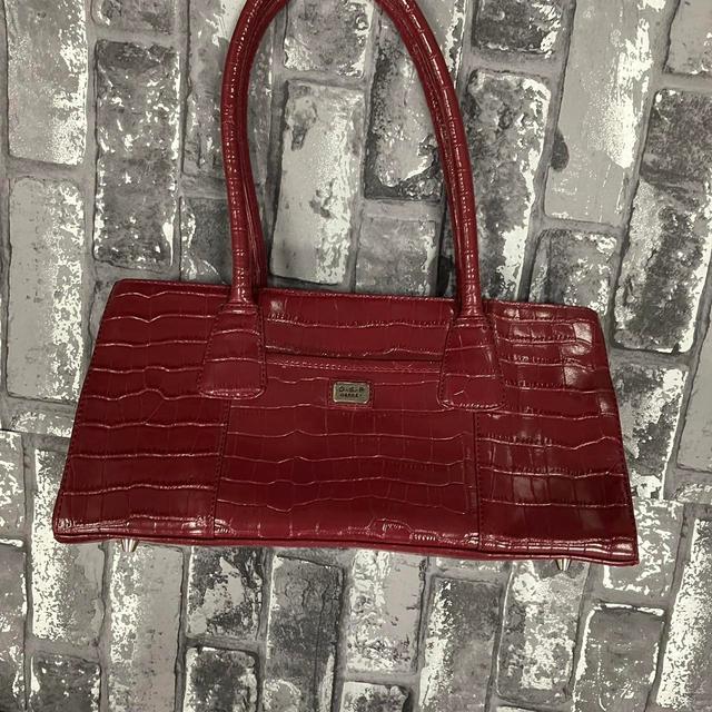 Osprey Women's Leather Bag - Red on Productcaster.