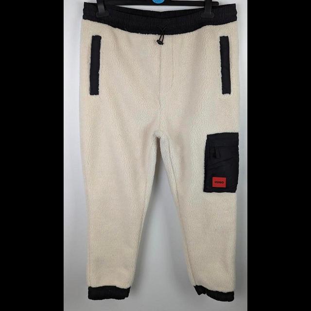 Hugo Boss Men's Sweatpants - Black - XL on Productcaster.