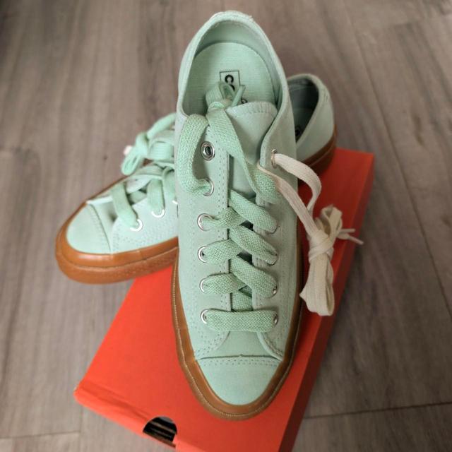 Converse Women's Trainers - Green - UK 6 on Productcaster.