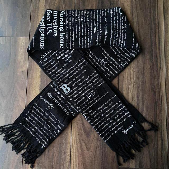 Vintage Women's Scarf - Black on Productcaster.