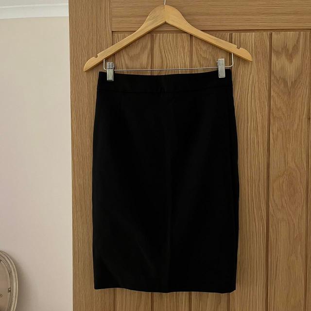 Zara Women's Going out Skirt - Black - UK 8 on Productcaster.