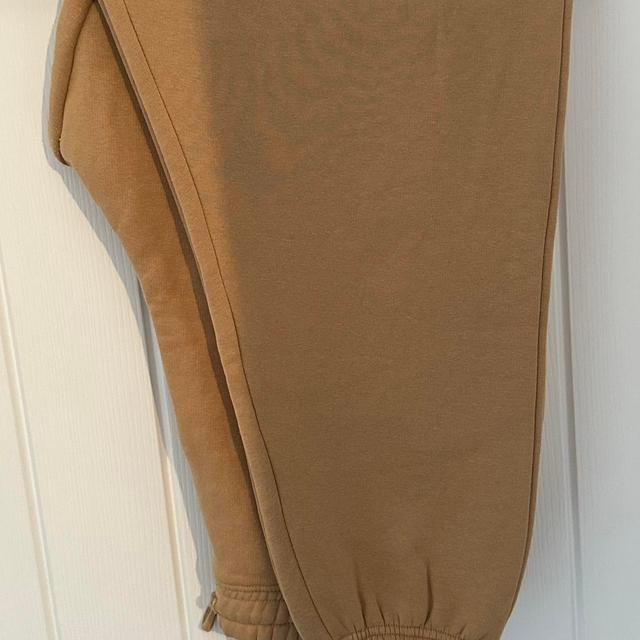 In The Style Women's Sweatpants - Tan - UK 16 on Productcaster.