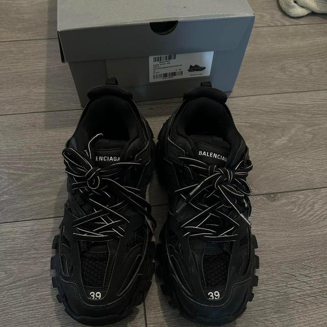 Balenciaga Women's Trainers - Black - UK 6 on Productcaster.