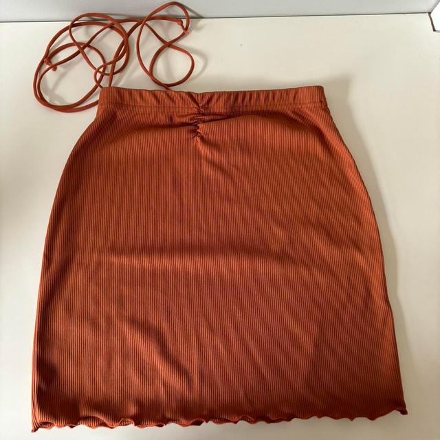 PrettyLittleThing Women's Skirt - Orange - UK 10 on Productcaster.