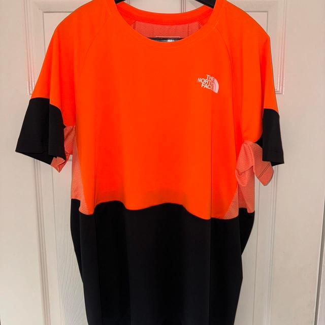 The North Face Men's T-shirt - Orange - XL on Productcaster.