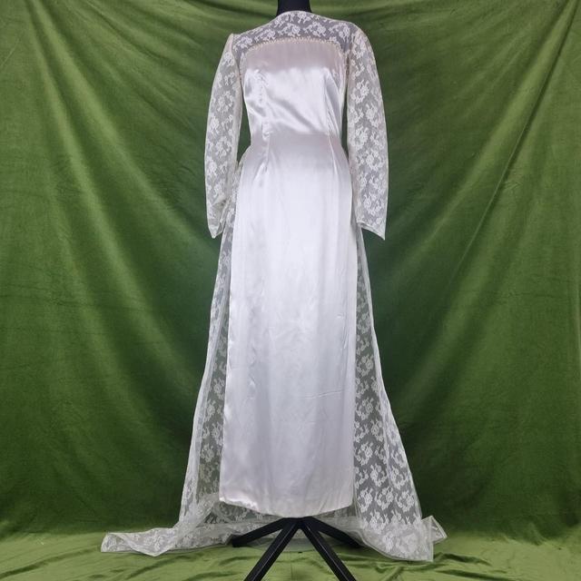 Vintage Women's A-line Dress - White - 10 on Productcaster.