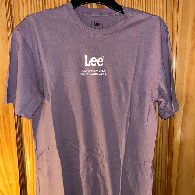 Lee Men's T-shirt - Purple - S on Productcaster.