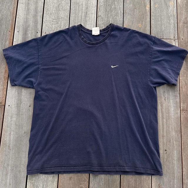 Nike Men's T-shirt - Navy/Blue - XL on Productcaster.