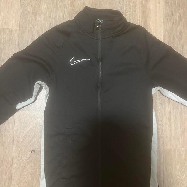 Nike Men's Top - Black - XS on Productcaster.