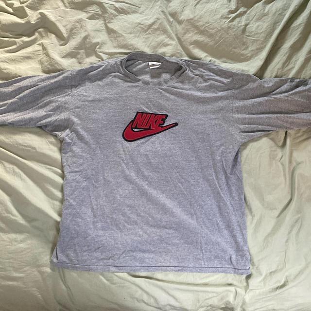 Nike Men's T-shirt - Red/Grey - XL on Productcaster.