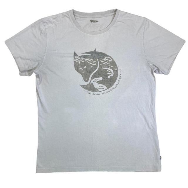 Fjällräven Men's T-shirt - Grey/White - M on Productcaster.