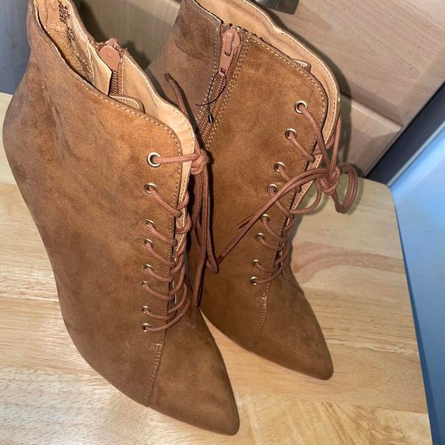 Primark Women's Ankle Boots - Tan/Brown - UK 8 on Productcaster.