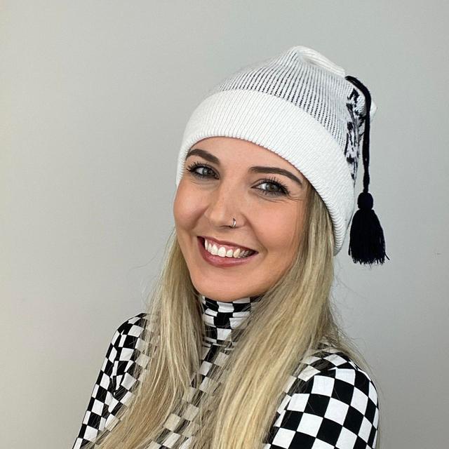 Vintage Women's Beanies - Black on Productcaster.