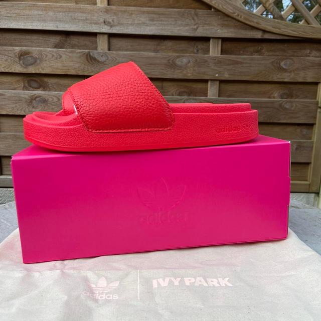 Adidas Men's Slides - Red - UK 7 on Productcaster.