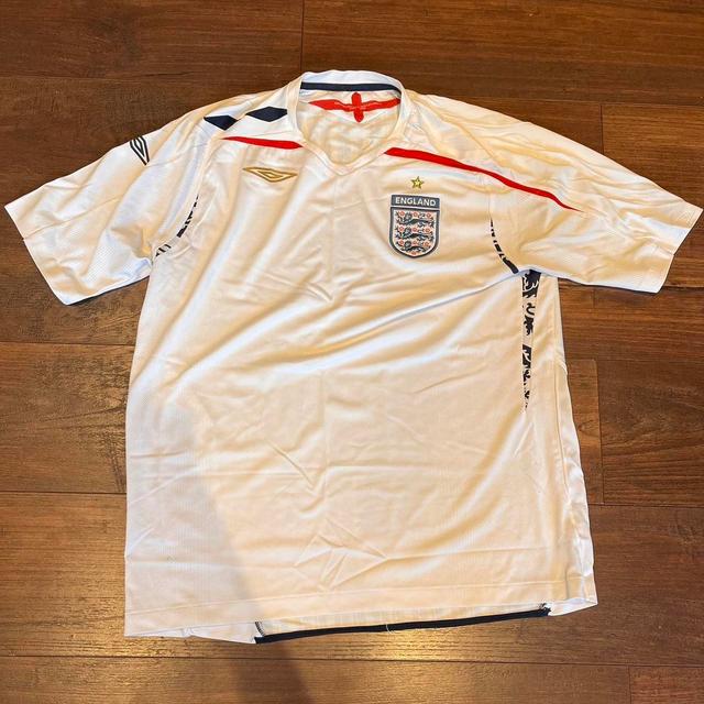 Umbro Men's T-shirt - White - XXL on Productcaster.