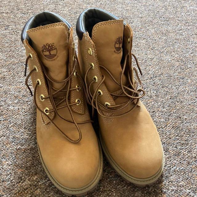 Timberland Women's Boots - Tan - UK 5 on Productcaster.