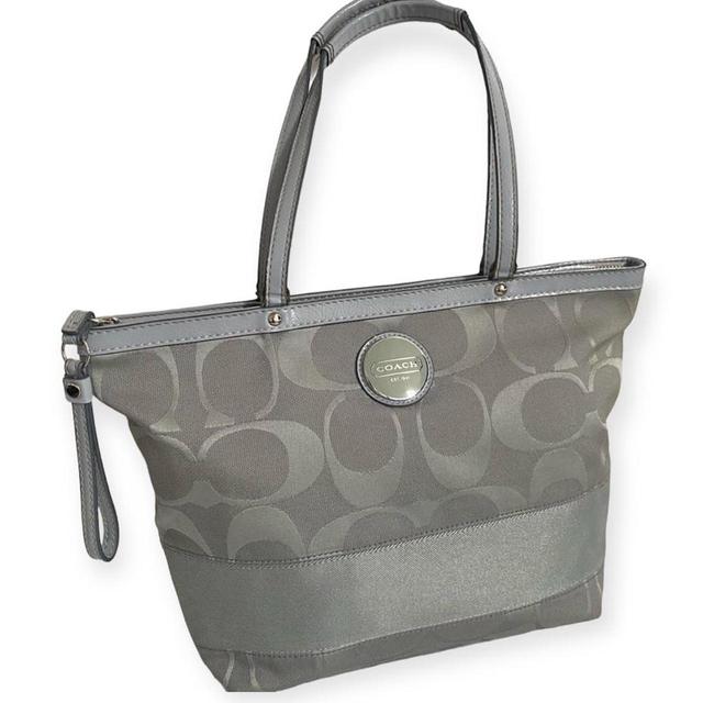 Coach Women's Shoulder bags - Grey on Productcaster.