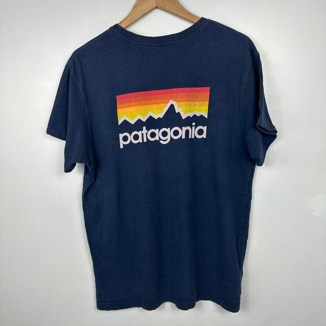 Patagonia Men's T-shirt - Blue/Navy - M on Productcaster.